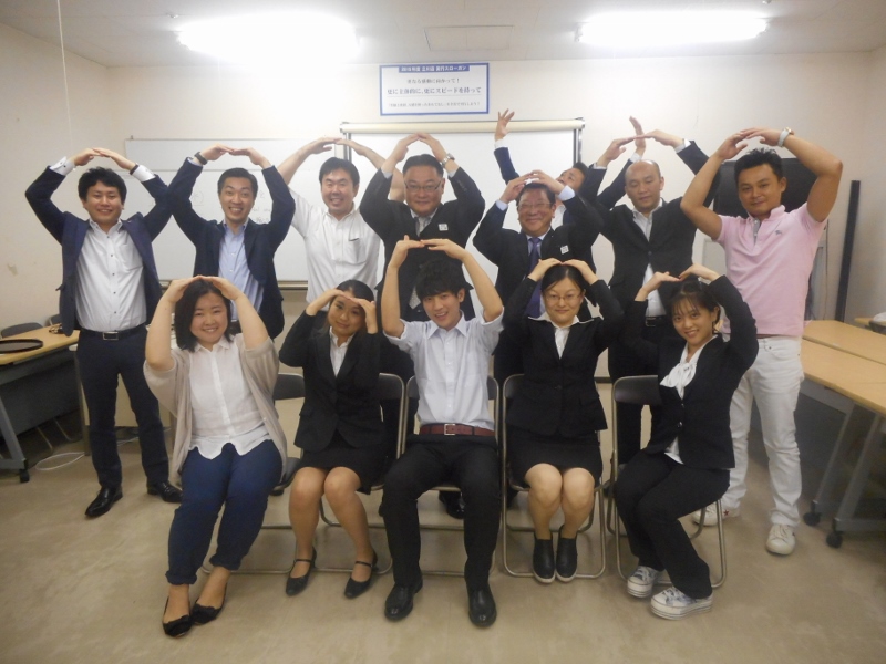国際 伊勢丹８