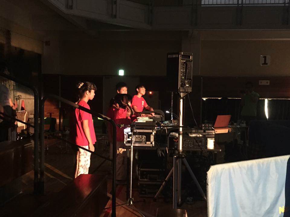 青少年 キッズ本番４
